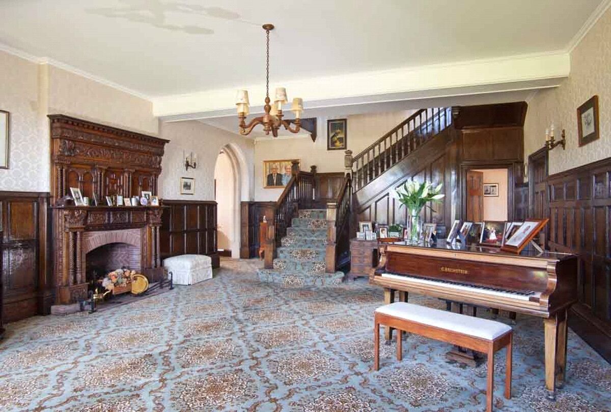 house for sale in Hanley Swan, Worcester, Worcestershire, WR8