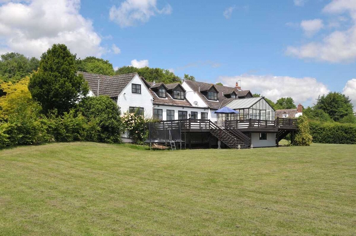 house for sale in Yew Tree House, Hillside, Martley, Worcestershire