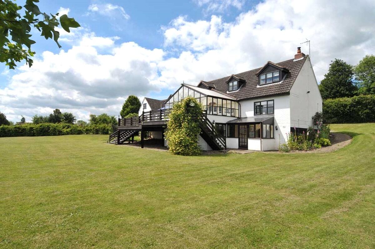 house for sale in Yew Tree House, Hillside, Martley, Worcestershire