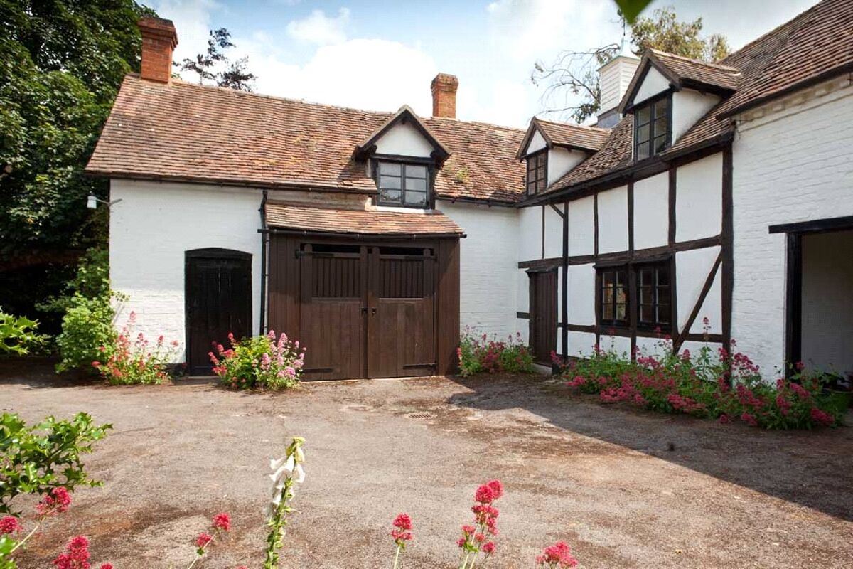 house for sale in Leigh Sinton Road, Malvern, Worcestershire, WR14 WRC120248 Knight Frank