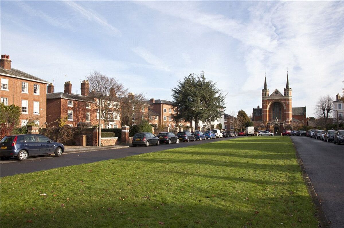 house for sale in St Square, Worcester, Worcestershire, WR1