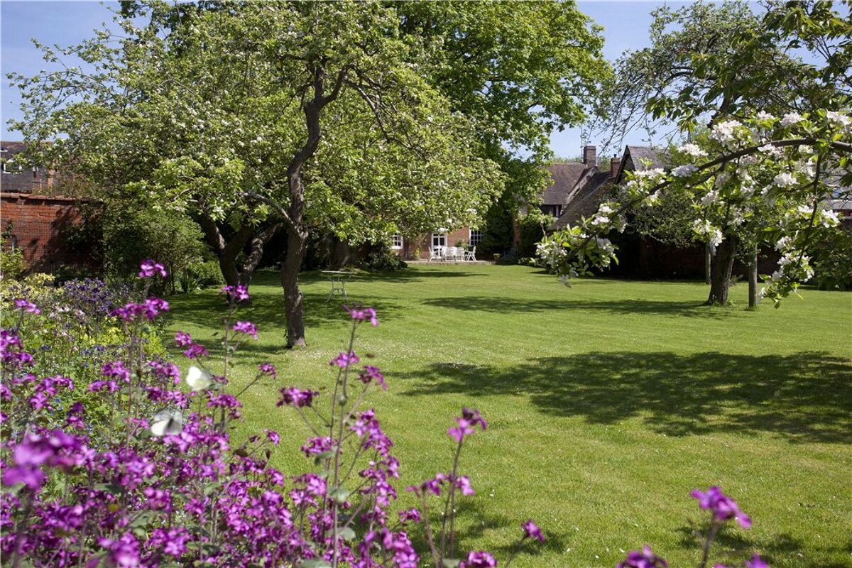 house for sale in Feckenham House, High Street, Feckenham