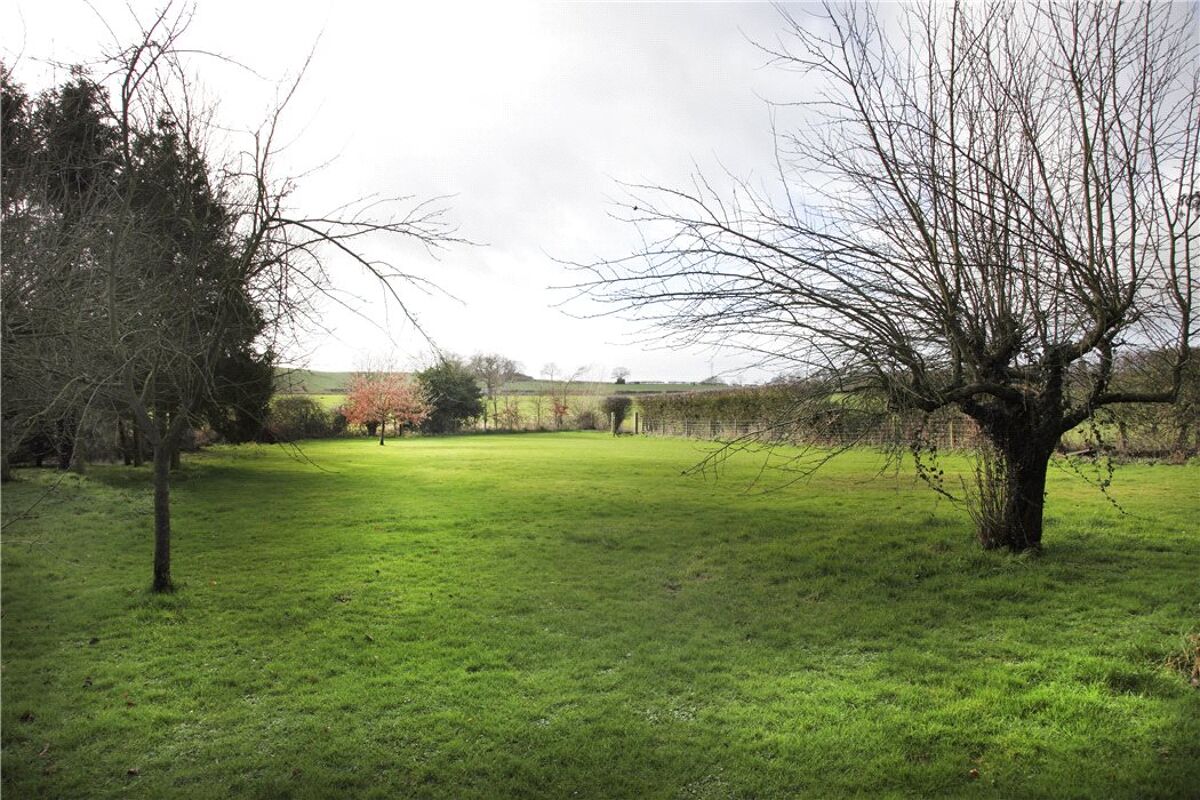 house for sale in Hadley Cross House, Haye Lane, Ombersley, Droitwich, Worcestershire, WR9