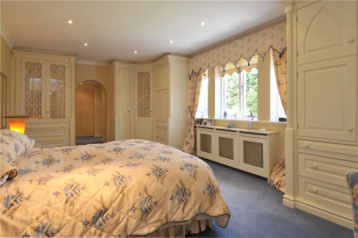 house for sale in Top Of The Hill, Berry Drive, Barnt Green, Birmingham