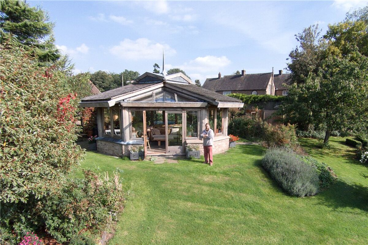 house for sale in Hunters Lodge, Buckenhill, Bromyard, Herefordshire