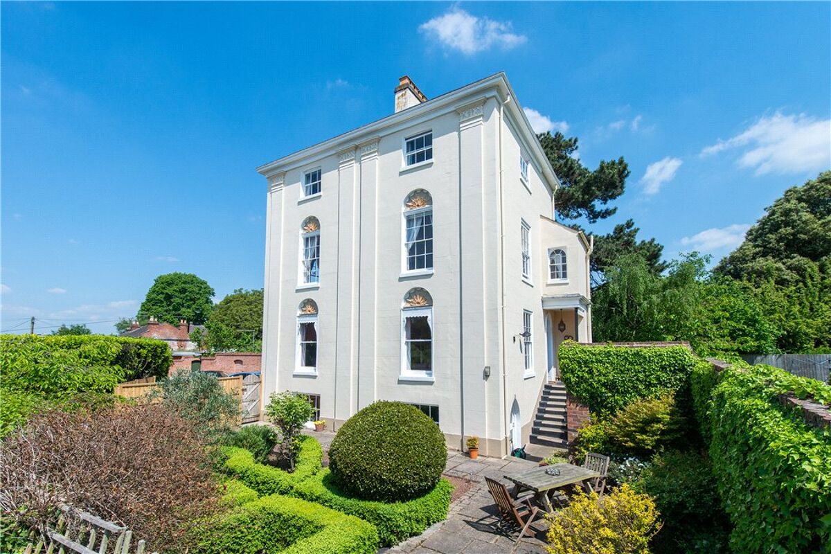 house for sale in Fort Royal Lane, Worcester, WR5 WRC150106 Knight