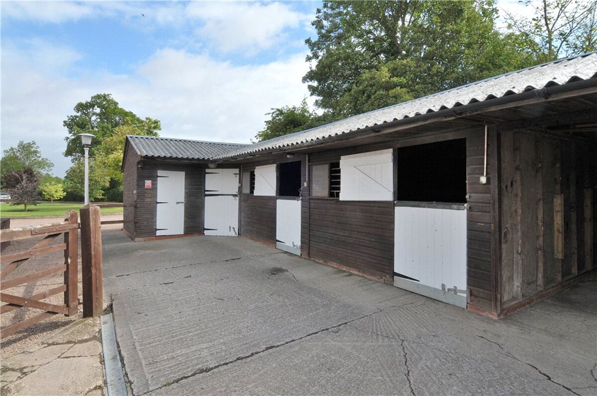 house for sale in The Orchards, Baughton Hill, Earls Croome