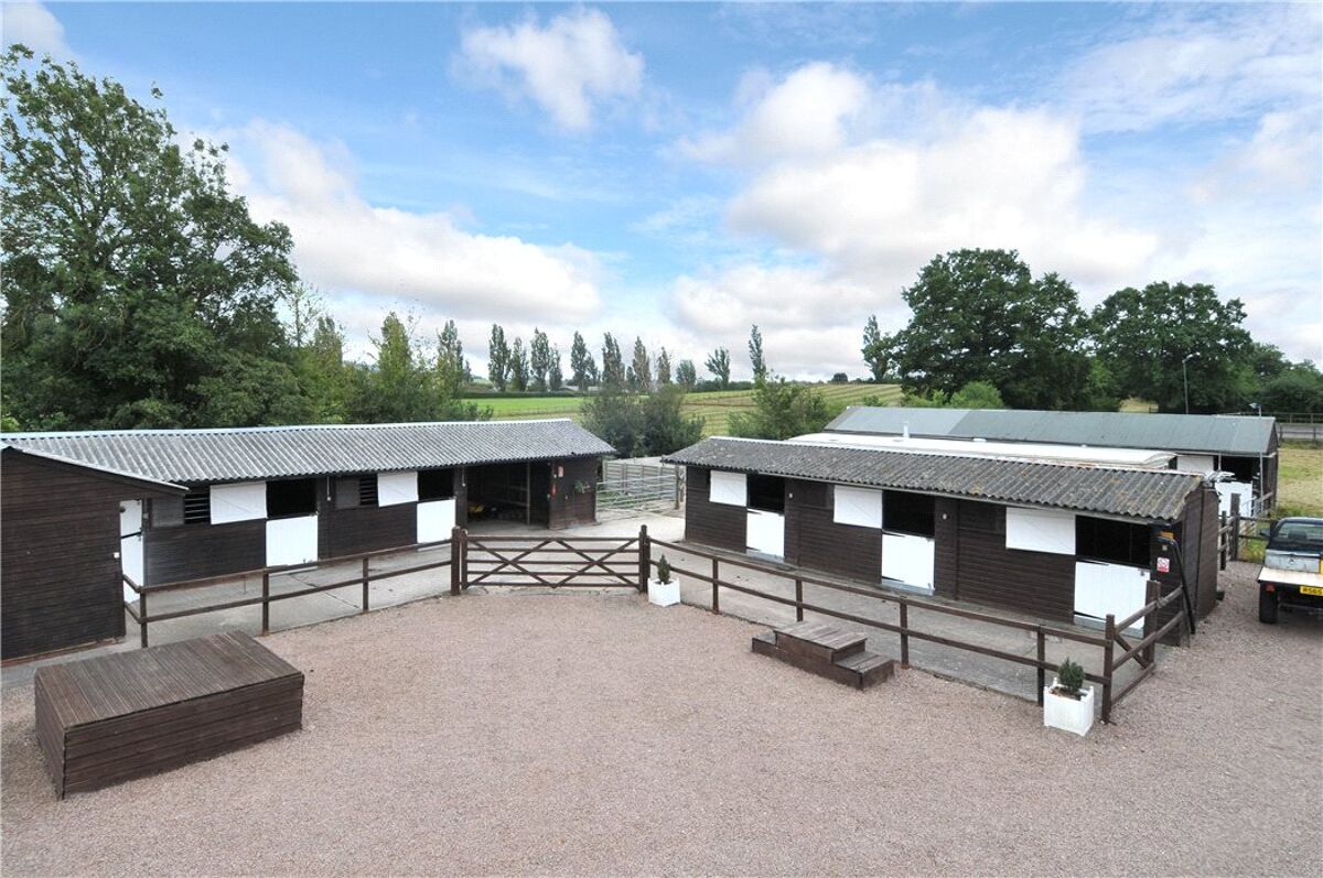 house for sale in The Orchards, Baughton Hill, Earls Croome