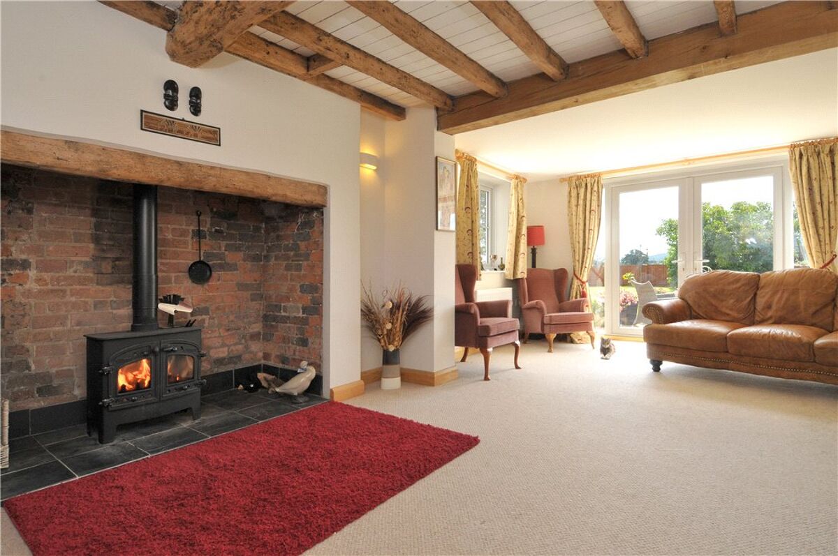 house for sale in Rosemary Cottage, Bricklehampton, Pershore