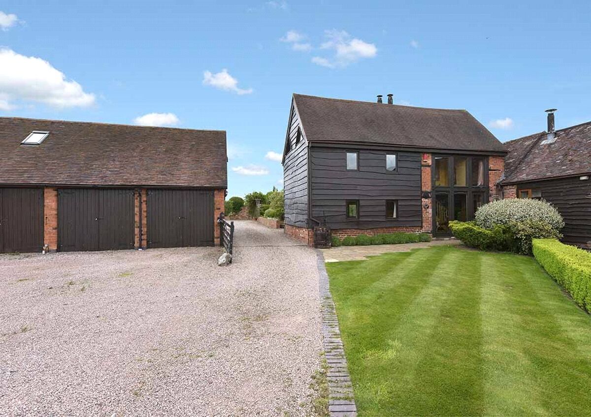 house for sale in Upper Hall Farm, Hampton Lovett, Droitwich