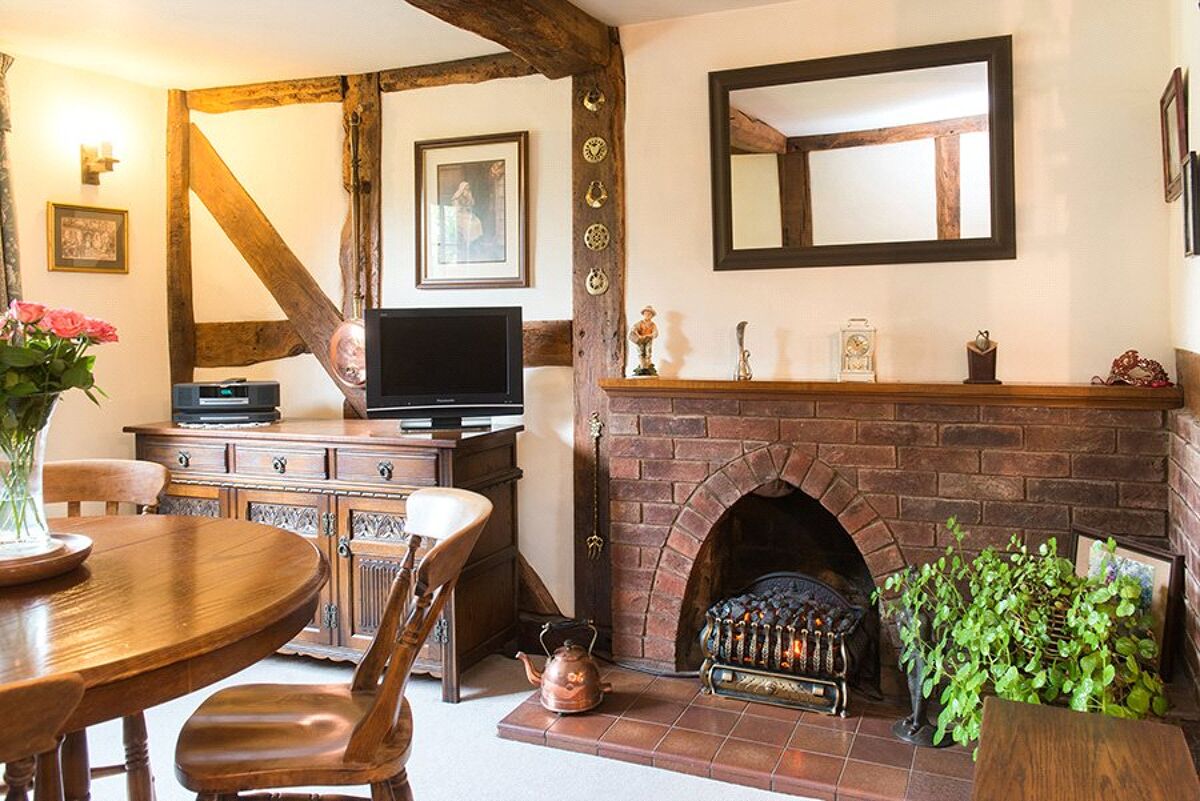 house for sale in Pirton, Worcester, Worcestershire, WR8 WRC160136