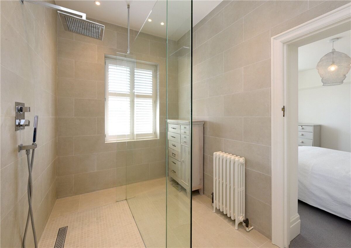 house for sale in Hanbury Park Road, Worcester, Worcestershire, WR2