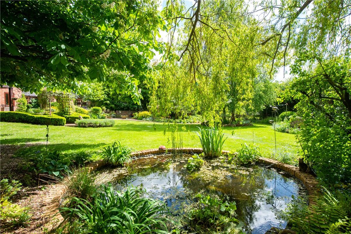 house for sale in Walton Road, Elmley Lovett, Droitwich, Worcestershire