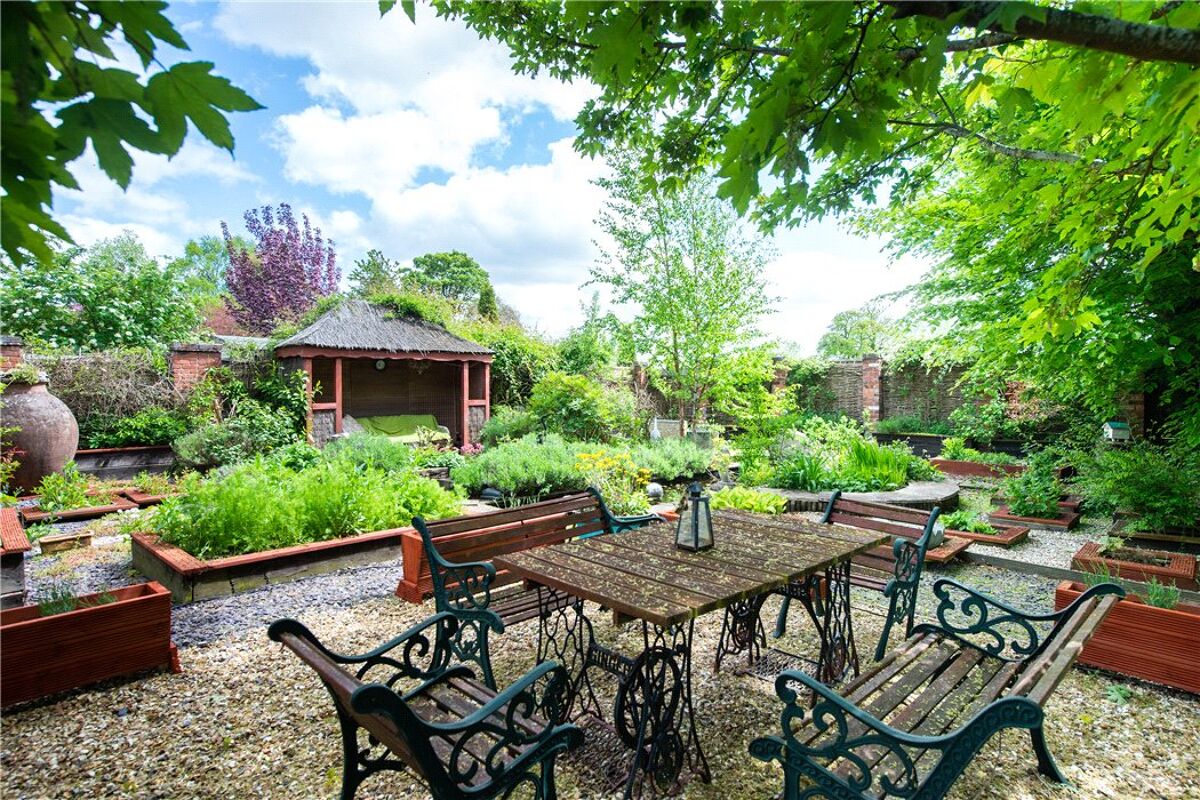 house for sale in Walton Road, Elmley Lovett, Droitwich, Worcestershire