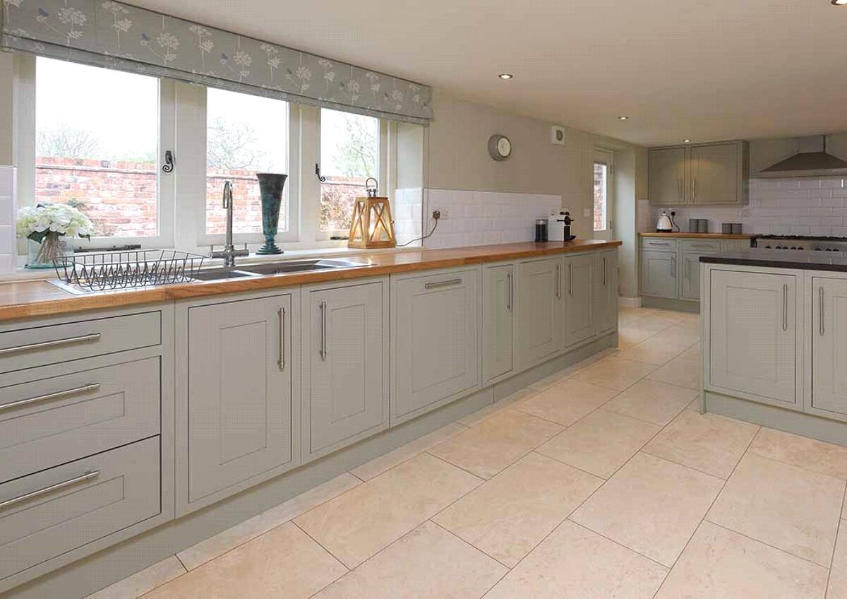 house for sale in Town House Court, Madley, Hereford, HR2 WRC180069