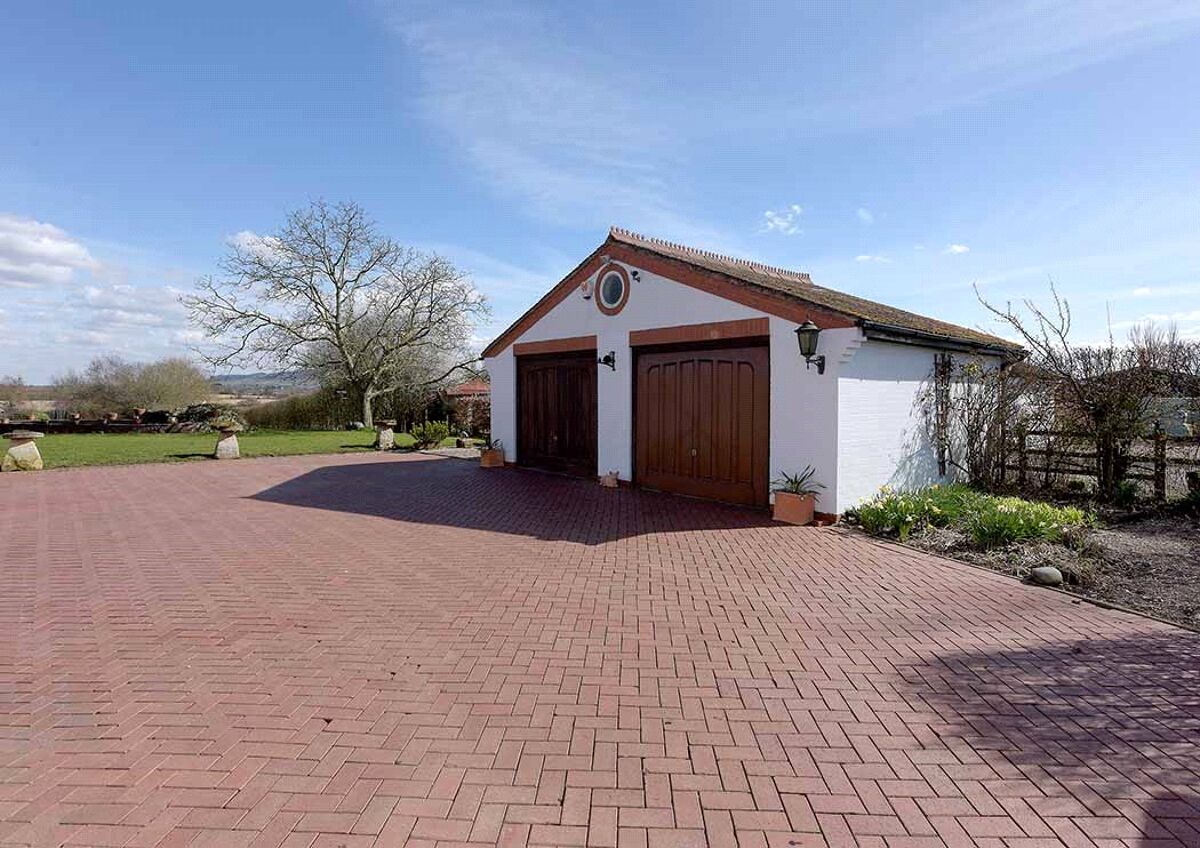 house for sale in Baughton Lane, Earls Croome, Worcester