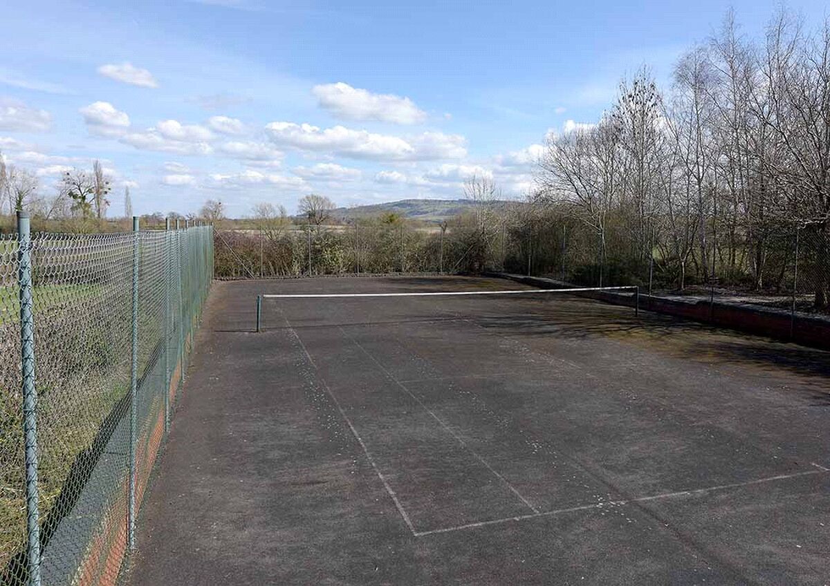 house for sale in Baughton Lane, Earls Croome, Worcester