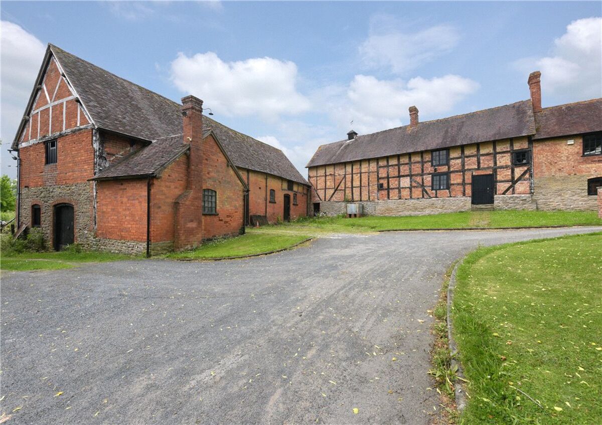 house for sale in Vines Lane, Cradley, Malvern, WR13 WRC180115 Knight Frank