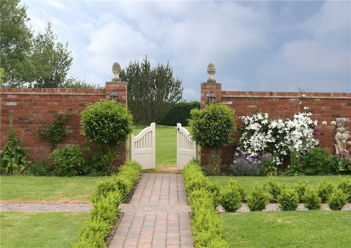 house for sale in Rock Cross, Rock, Kidderminster, DY14 WRC180128