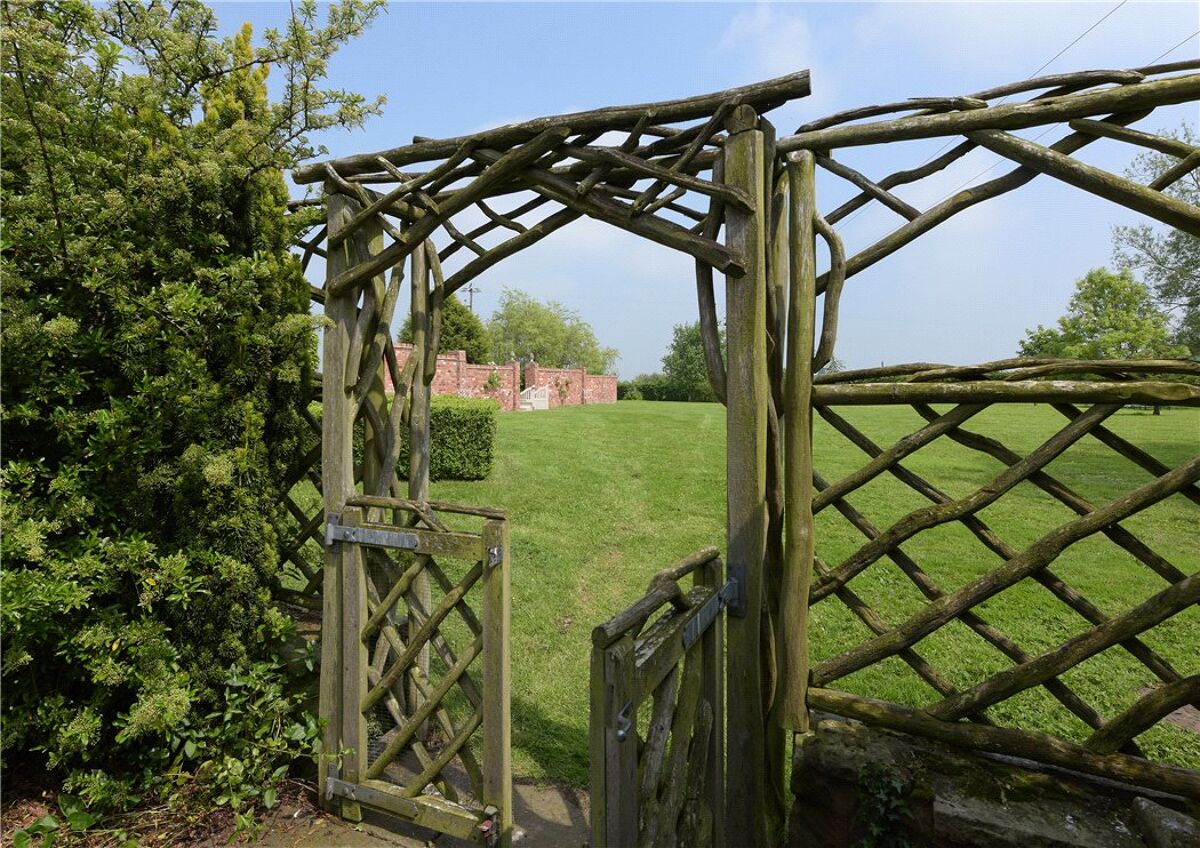 house for sale in Rock Cross, Rock, Kidderminster, DY14 WRC180128