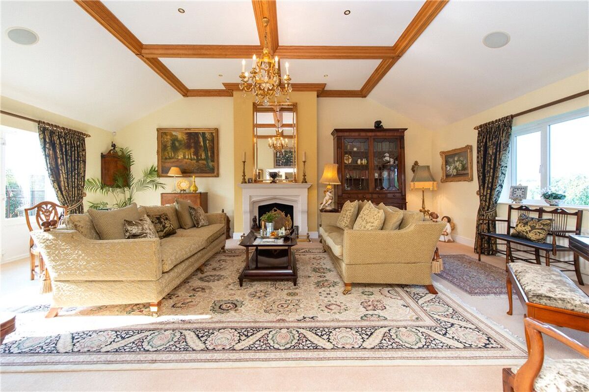 house for sale in Drayton Grove, Stourbridge, West Midlands, DY9