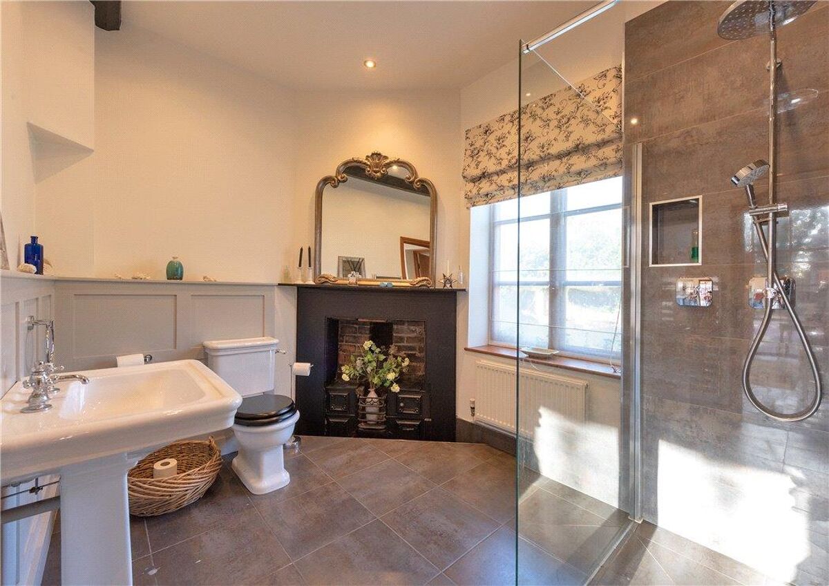 house for sale in Old Malvern Road, Powick, Worcester, Worcestershire