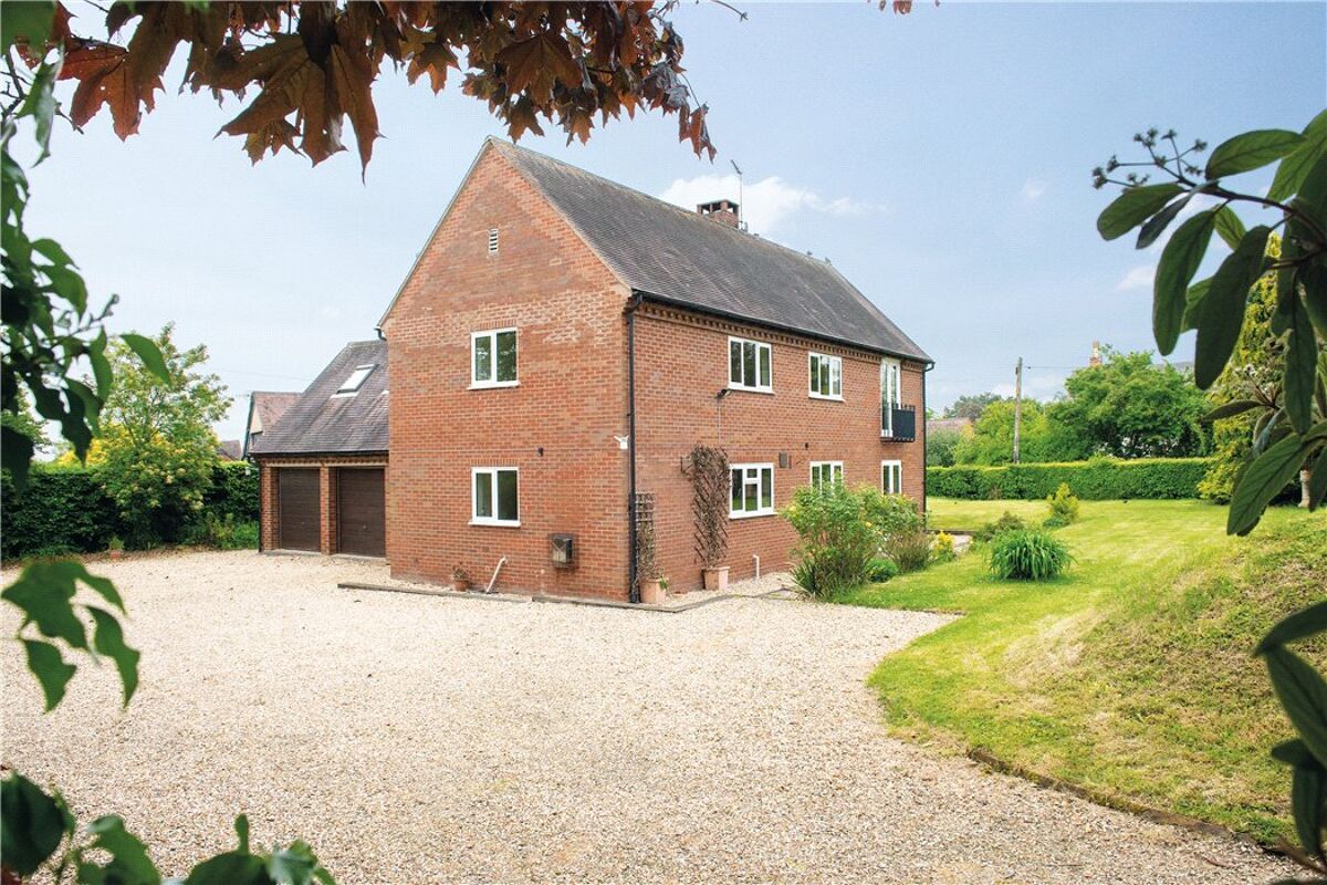 house for sale in Great Comberton, Pershore, WR10 WRC190030 Knight