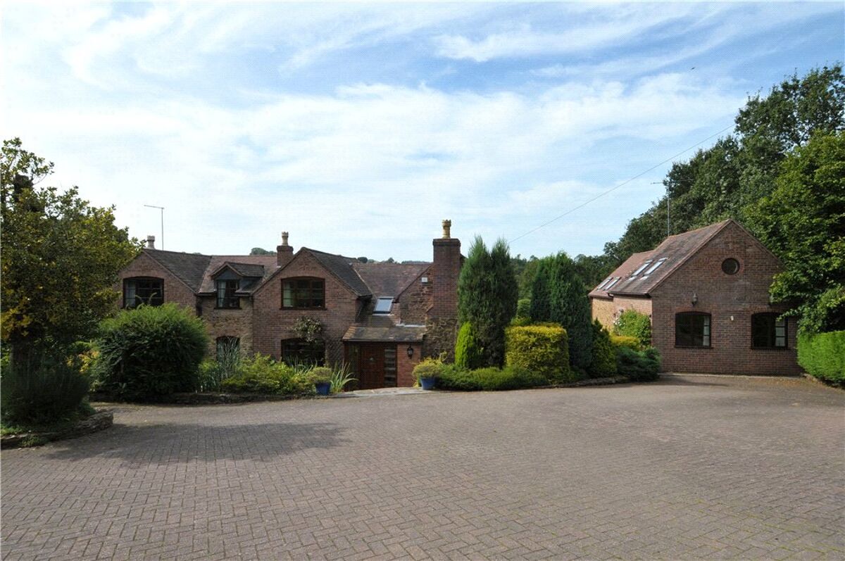 house for sale in Ranters Bank, Far Forest, Kidderminster