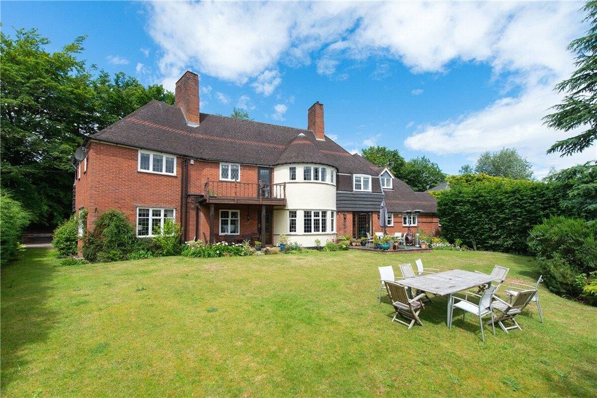 house for sale in Quarry Park Road, Pedmore, Stourbridge , DY8 WRC190165 Knight Frank house for sale in Quarry Park Road, Pedmore, Stourbridge , DY8 WRC190165 Knight Frank
