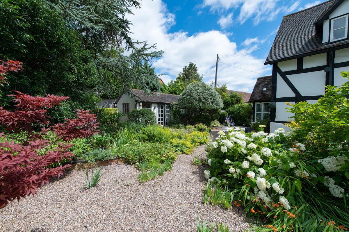 house for sale in Upper End, Birlingham, Pershore, Worcestershire, WR10