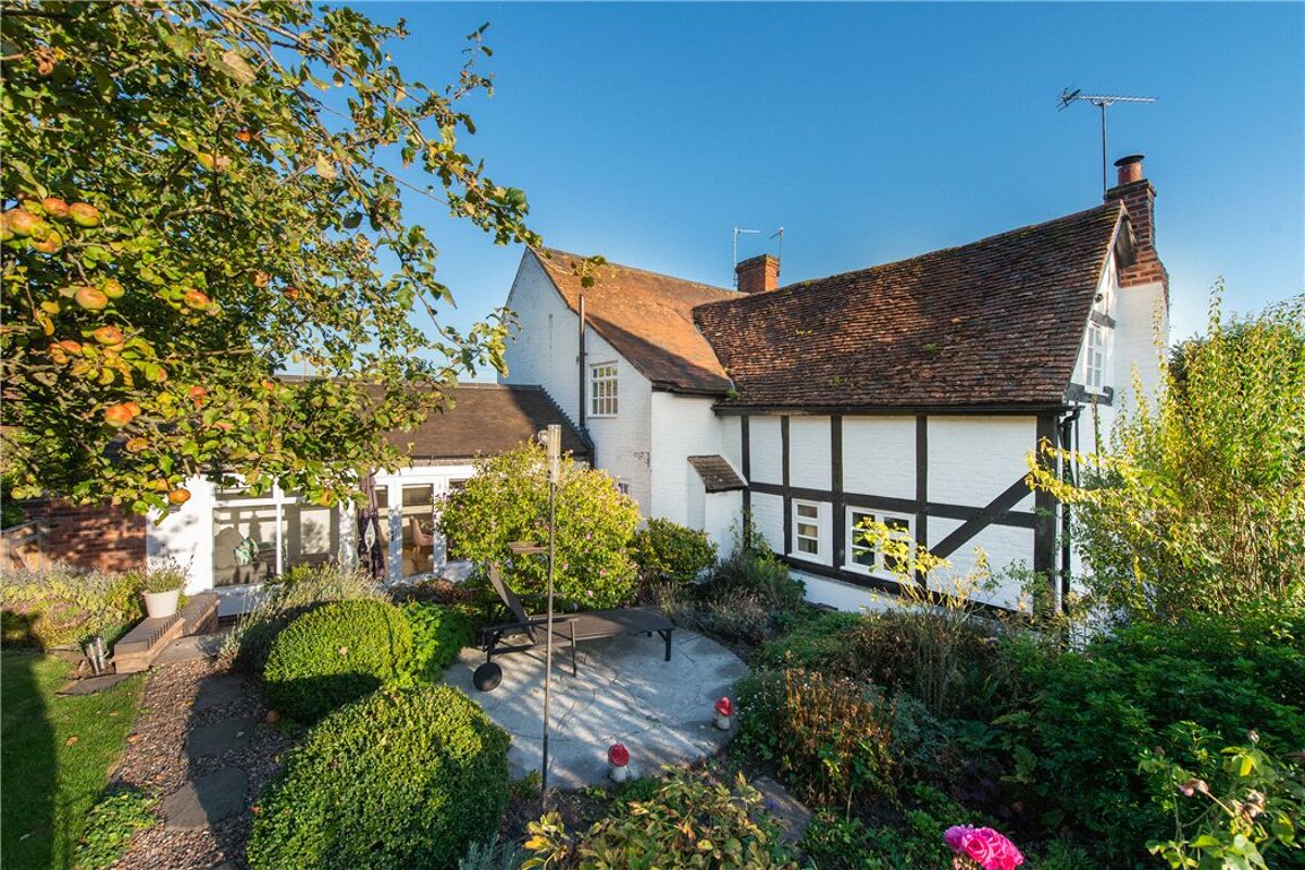 house for sale in Tanwood Lane, Bluntington, Nr Chaddesley Corbett