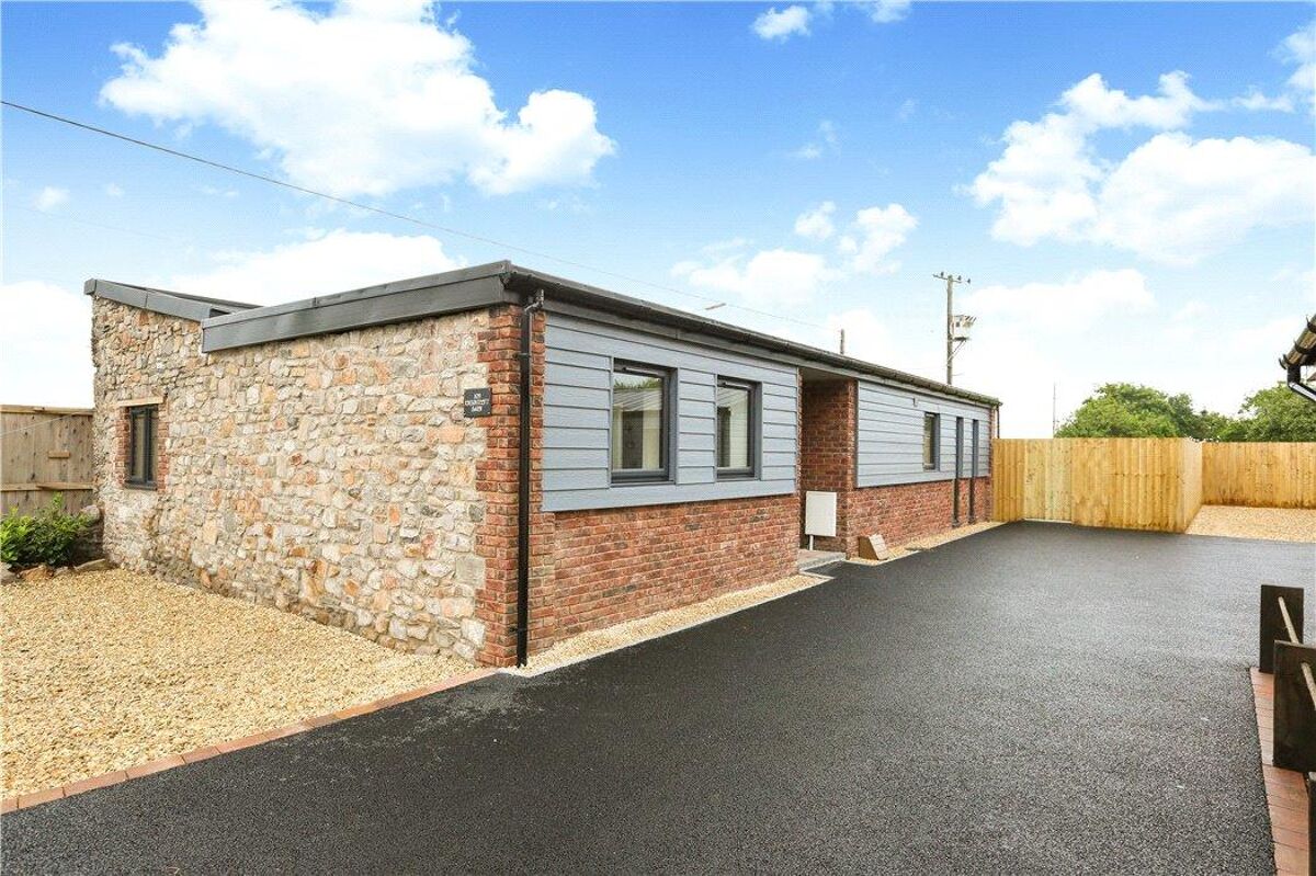 house for sale in Knightcott Barn, 109 Knightcott Road, Banwell, North