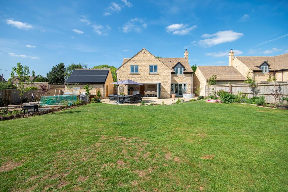 Image of Gretton Fields, Gretton, Cheltenham, Gloucestershire, GL54
