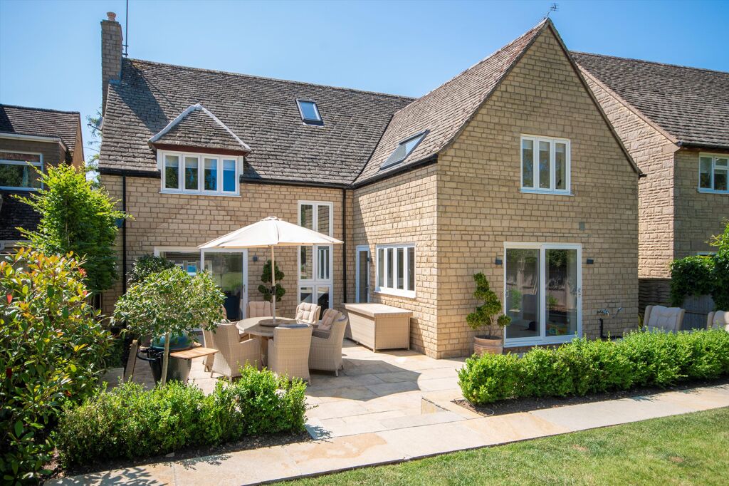 Image of Church Lane, Toddington, Cheltenham, Gloucestershire, GL54