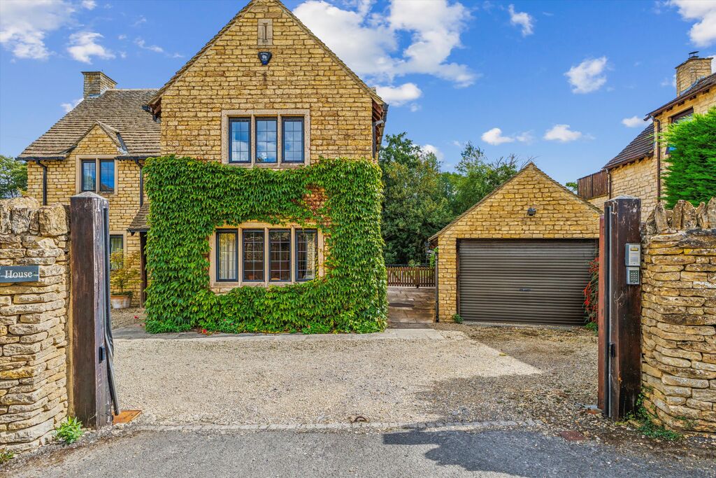 Image of Silk Mill Lane, Winchcombe, Cheltenham, Gloucestershire, GL54