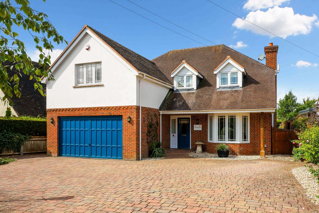 Image of Bowbridge Lane, Prestbury, Cheltenham, Gloucestershire, GL52