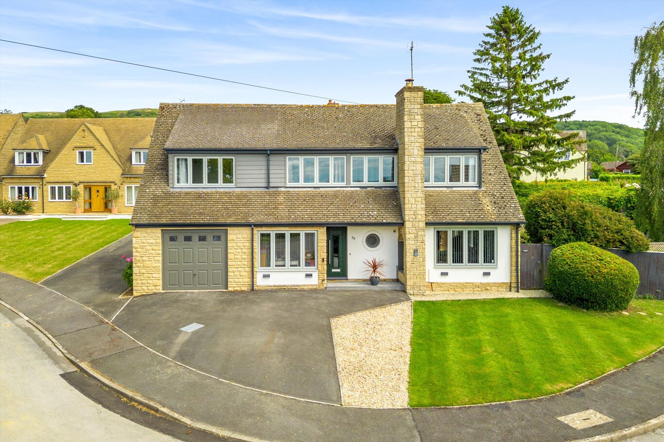 Image of Ratcliff Lawns, Southam, Cheltenham, Gloucestershire GL52