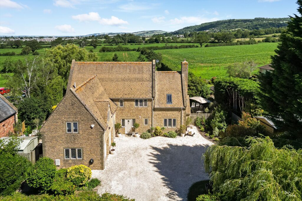 Image of Southam Lane, Southam, Cheltenham, Gloucestershire GL52