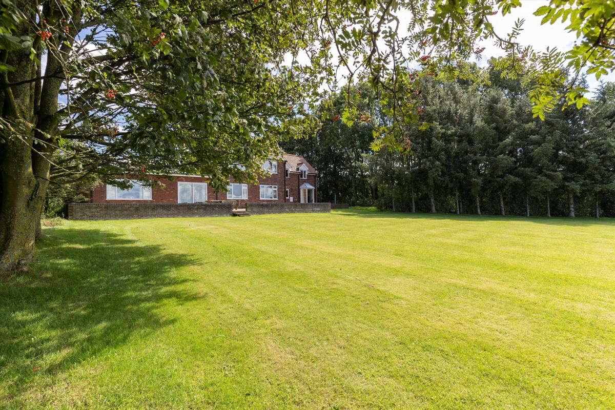 house for sale in Beverley Road, Market Weighton, York, East Riding of