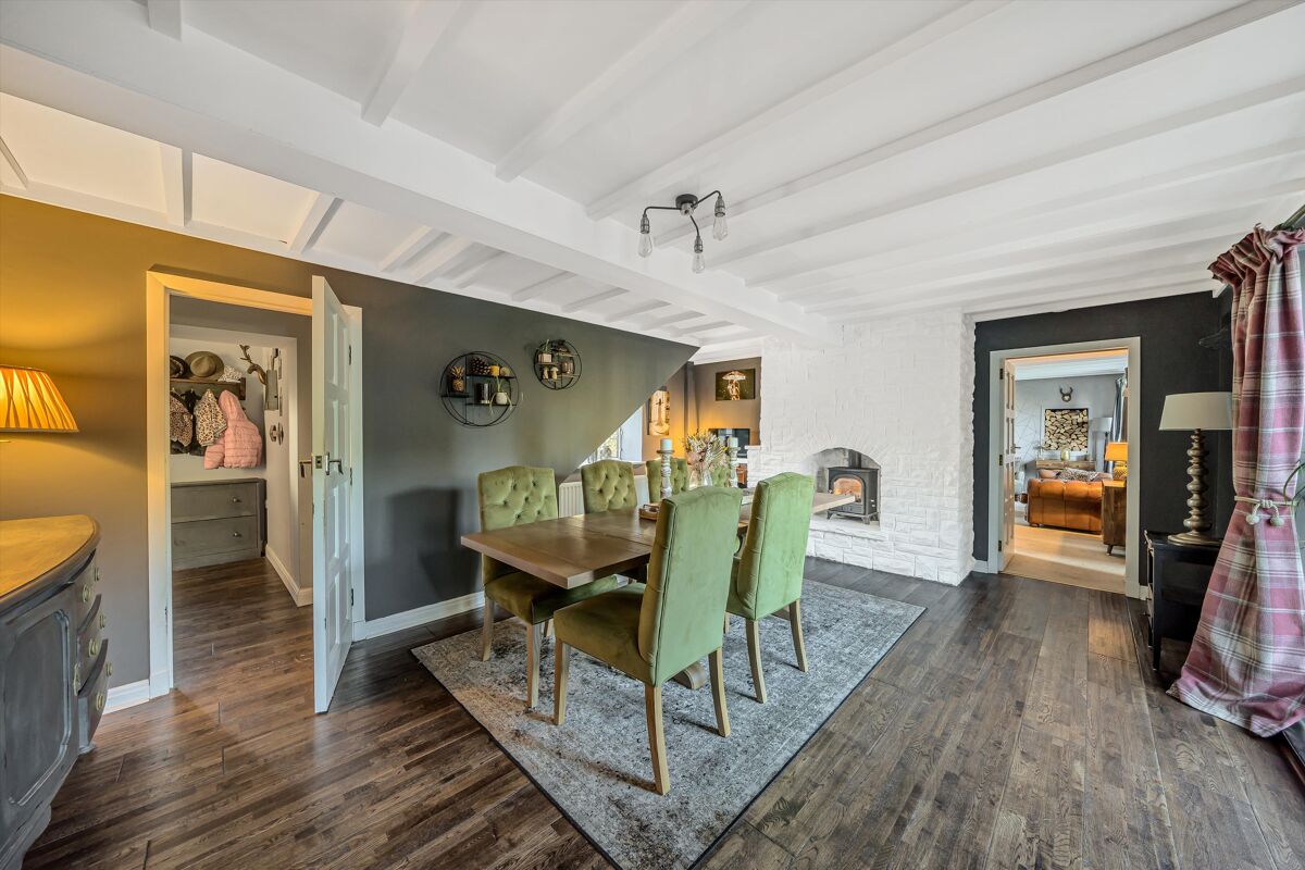 house for sale in Peplow Close, Burton Salmon, Leeds, LS25