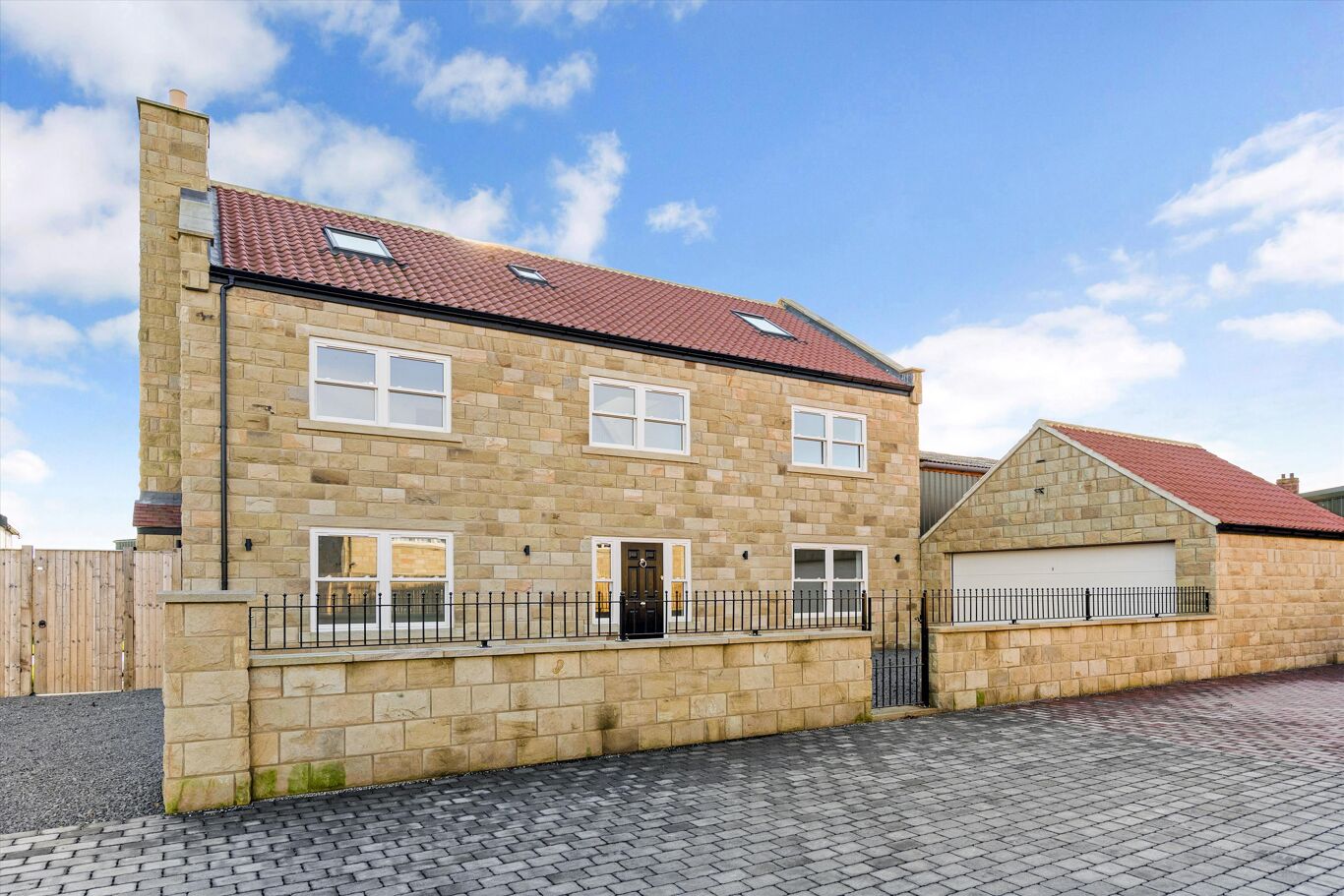 Image of White House Farm Court, Hambleton, Selby, North Yorkshire, YO8