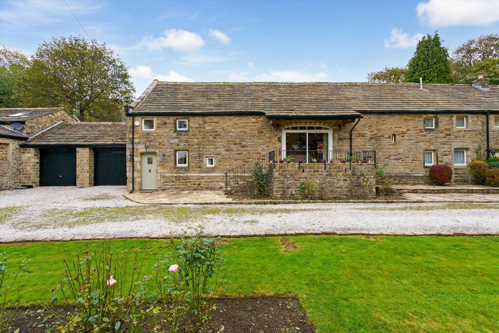 Image of Kildwick Hall Mews, Kildwick, Keighley, North Yorkshire, BD20