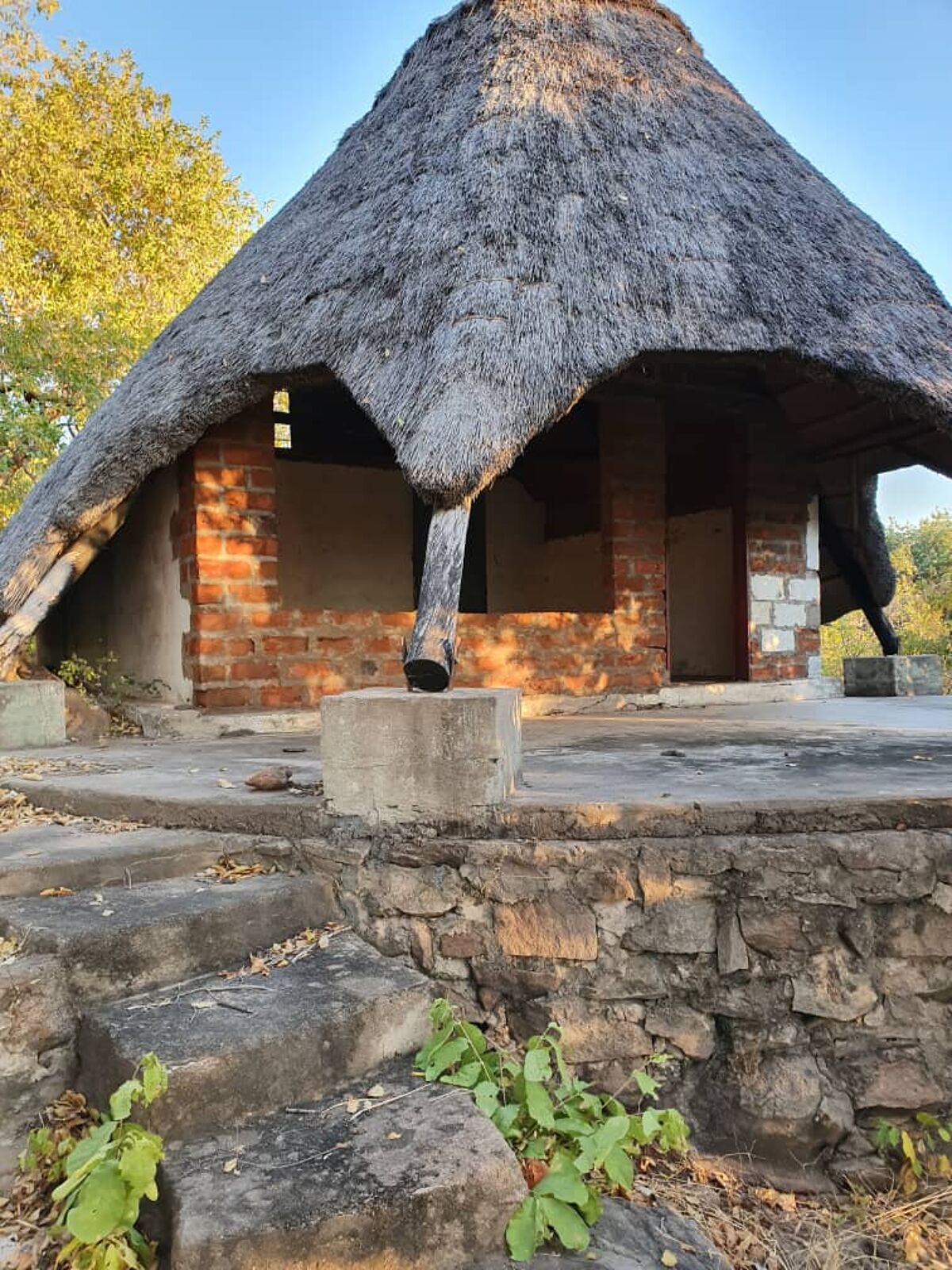 Bungalow for sale in Lake Kariba, Sinazongwe ZM916 Knight Frank