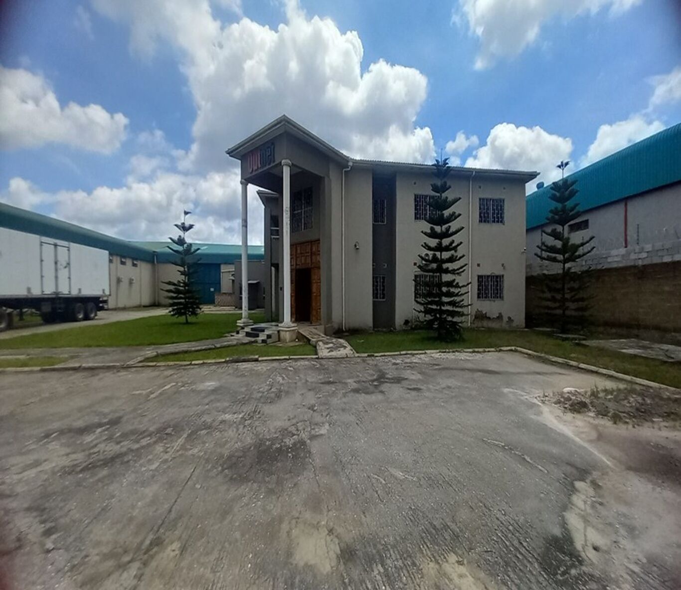 Image of Mwenbeshi Road
Industrial, Lusaka