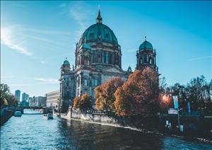 10 reasons to buy10 reasons to buy - in Berlin